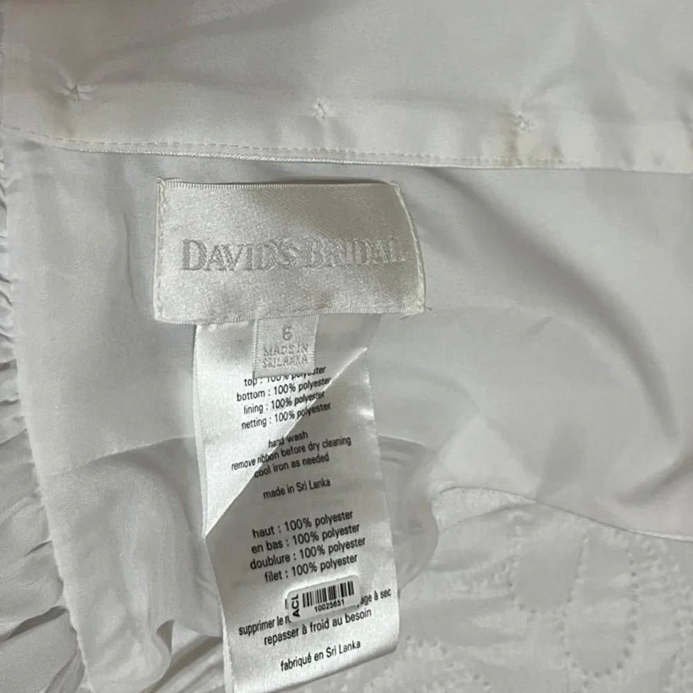 David's Bridal White Gown For Girl - Picture 15 of 16
